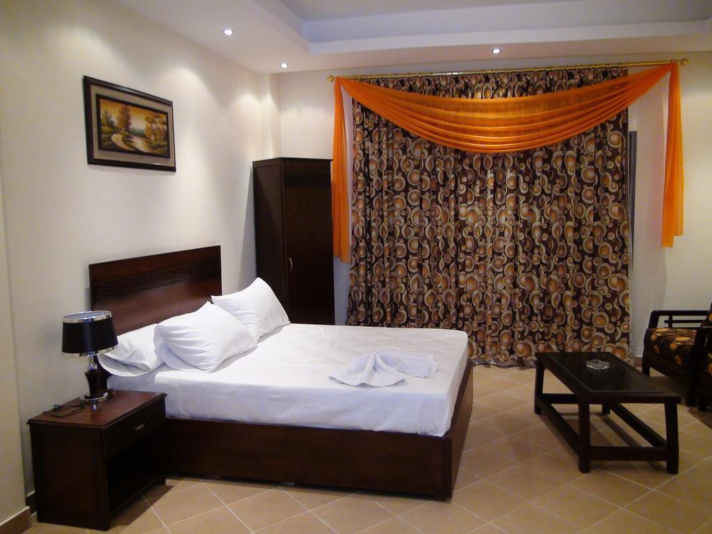 Jewel Glorious Hotel Kairo Bagian luar foto